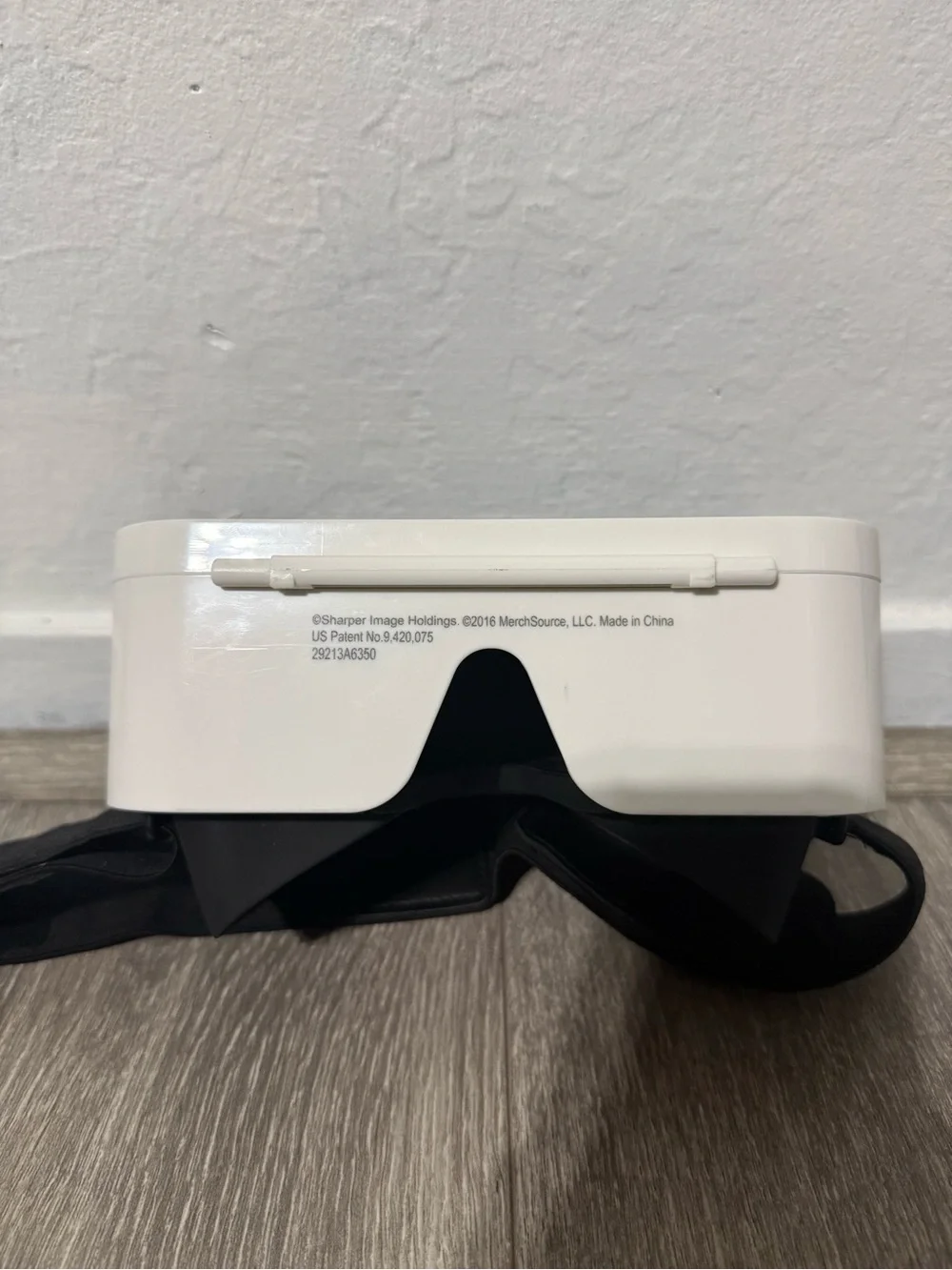 Sharper Image Black and White VR Headset Accessory